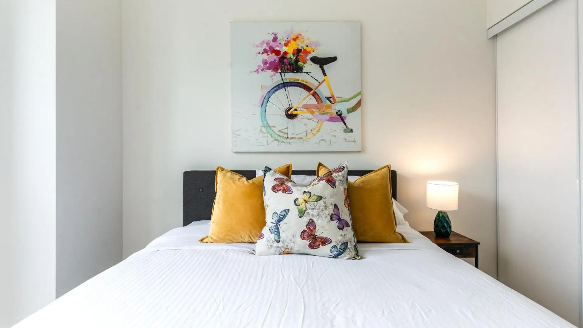 Globalstay Modern Downtown Apartment Торонто Канада