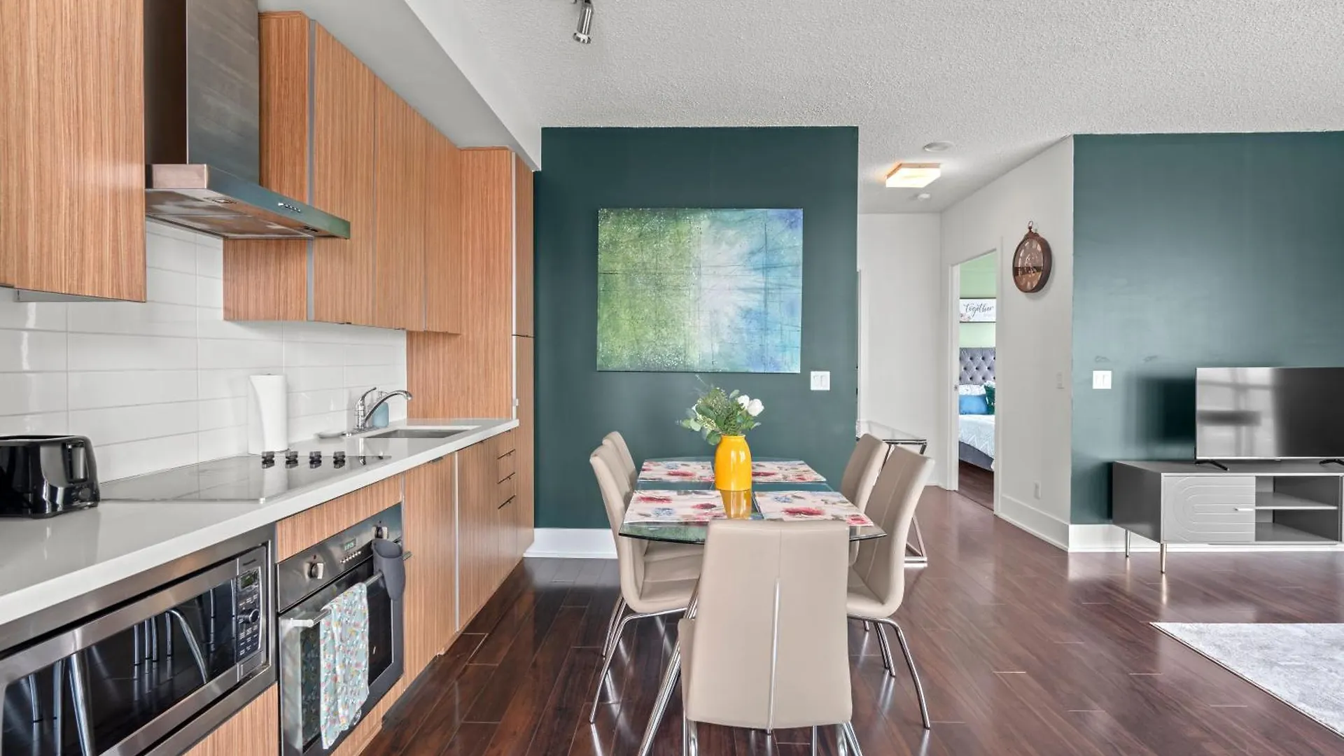 Globalstay Modern Downtown Apartment Торонто
